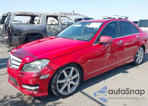 WDDGF4HB9CR237800